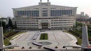 湖北省武汉市某工程大学热水项目案例