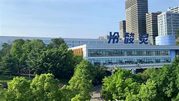 重庆某知名口腔护理用品企业新建厂房高温热水案例