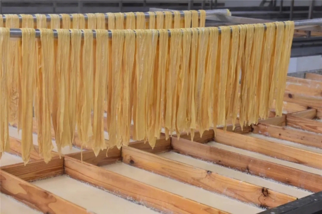 碧涞高温热泵在腐竹烘干中的应用及解决方案