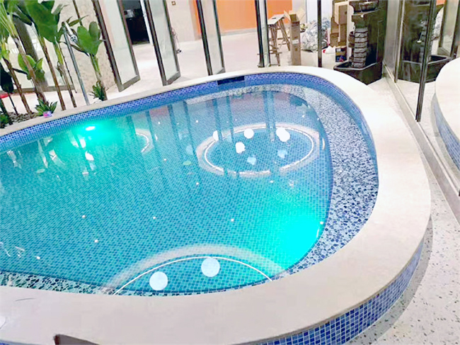 温泉泡池能用恒温泳池热泵吗