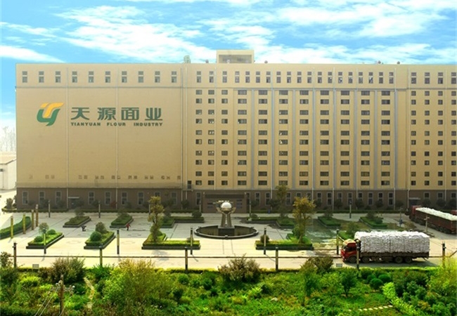 北方工厂热水工程为何“专宠”空气能热水机