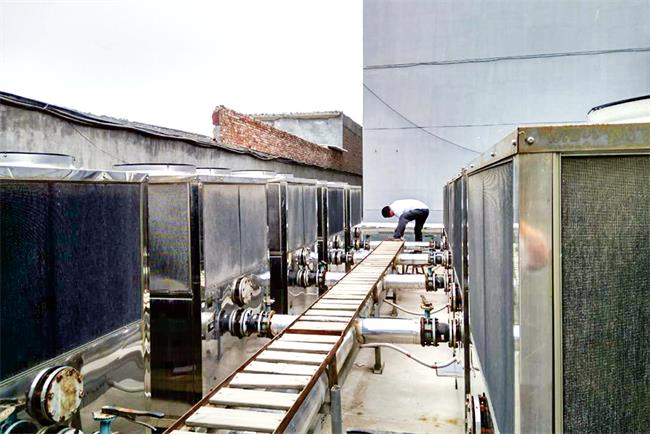 碧涞冷暖热泵走进河北校园，助力学校清洁供暖