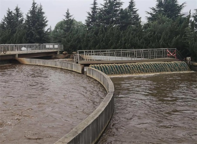 浅析污水源热泵热水机组的应用优势
