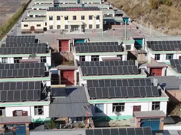 农村供暖用空气源热泵，居民更满意