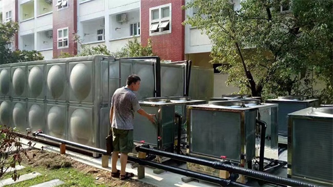 双碳目标下，空气能热泵是学校热水理想解决方案