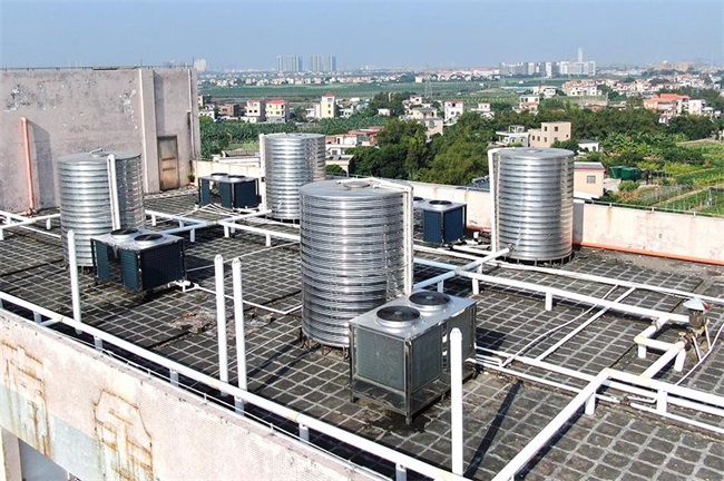 学校热水系统改造可优先选择碧涞空气源热水机