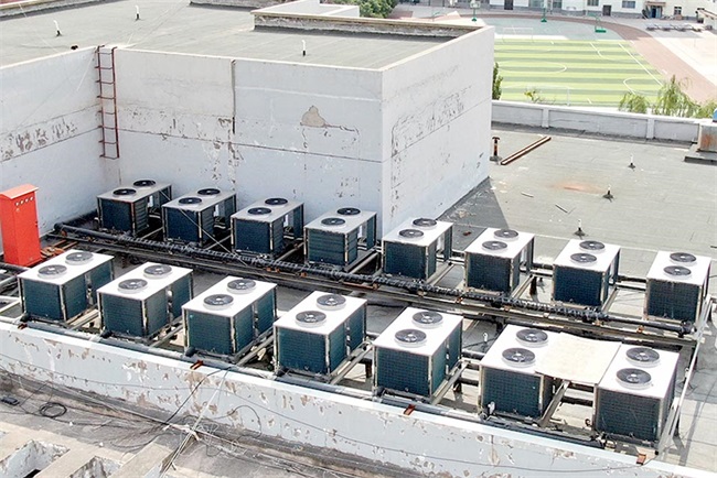 北方大学信赖的空气能热水工程团队