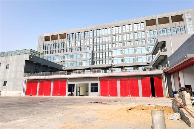 空气能热泵助力1万平米消防队打造低碳节能供暖工程