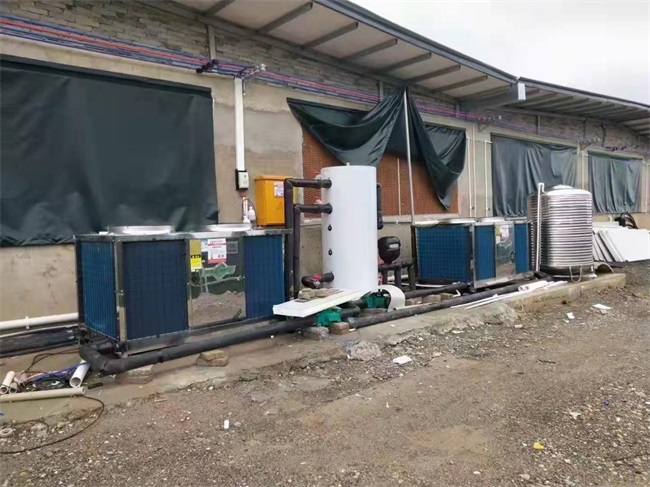 养殖行业供暖设备选空气能热泵有什么优势