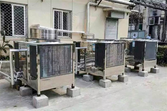呵护老人用水安全就用全直热泵热水系统