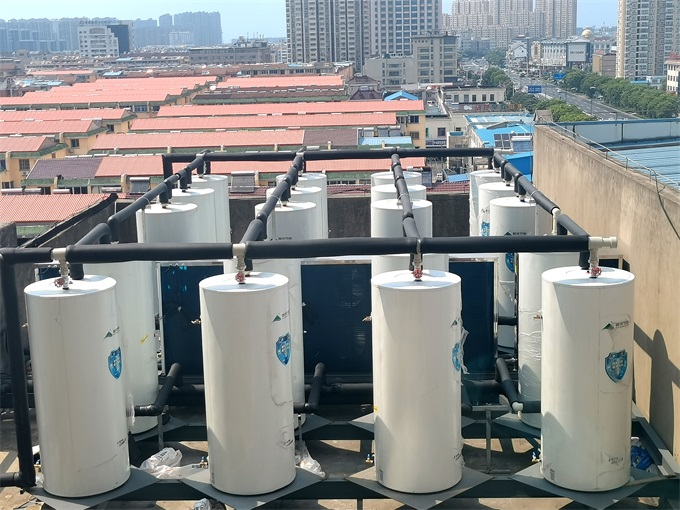 酒店热水系统能用空气能闭式承压热泵热水机吗