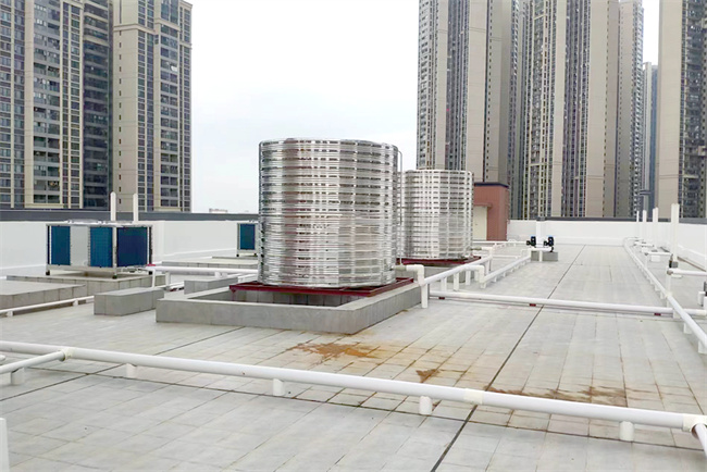广州市番禺区广铁一中天峰中学空气能热水项目：实现舒适、安全与节能的完美结合