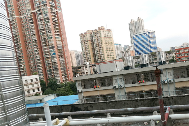 广州市铁一中学:借助碧涞空气能热泵技术,打造舒适热水体验