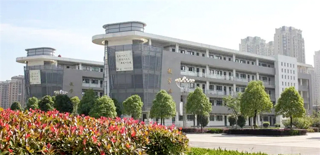 智博空气源热泵热水机组在安庆九一六学校的应用