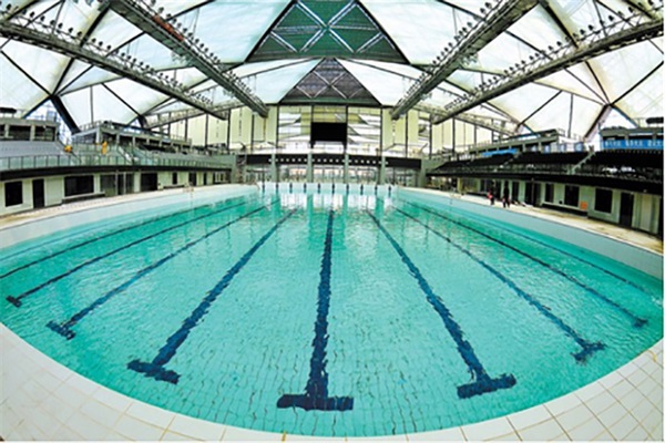 泳池热水用空气能热泵机组，安全还恒温