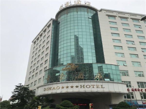 福建安装经验更丰富的酒店空气源冷暖热泵厂家