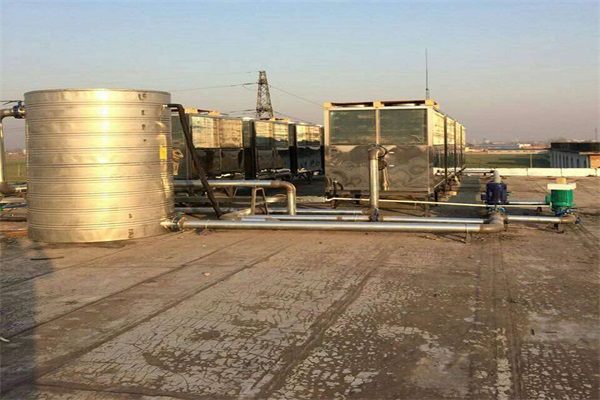 关心老人生活，从使用空气源热水工程做起