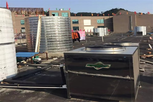 浙江工厂热水用空气源热泵，恒温热水随心享